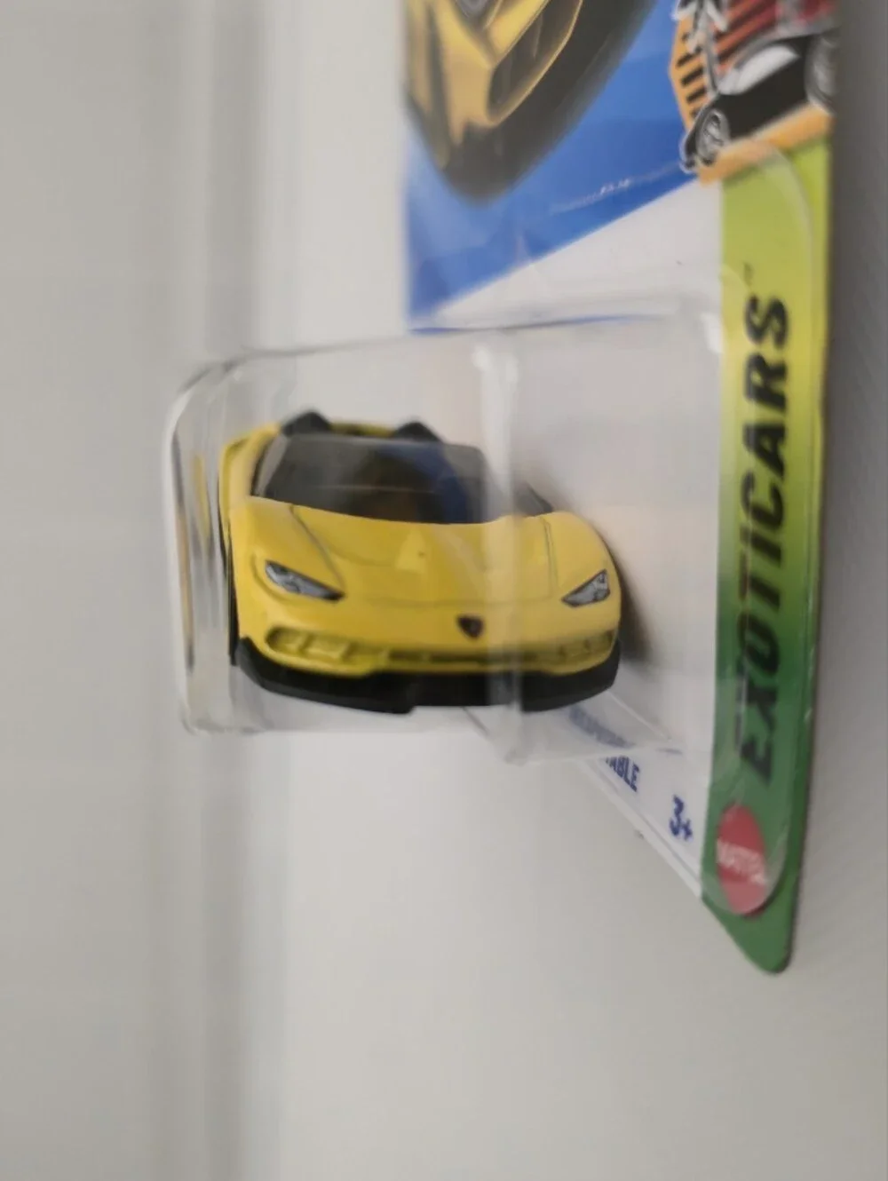 Hot Wheels 2026 `16 Lamborghini Centenario Roadster / Cabriolet Decapotable